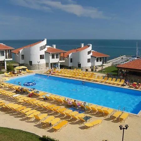 Diamond Dinevi Hotel