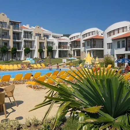 Diamond Dinevi Hotel